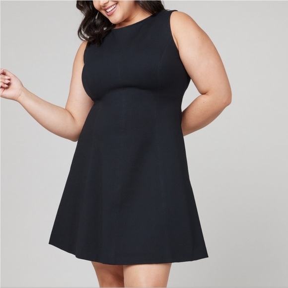 NWT SPANX Perfect Fit & Flare Classic Black Dress 20381R Size Medium - Picture 4 of 12